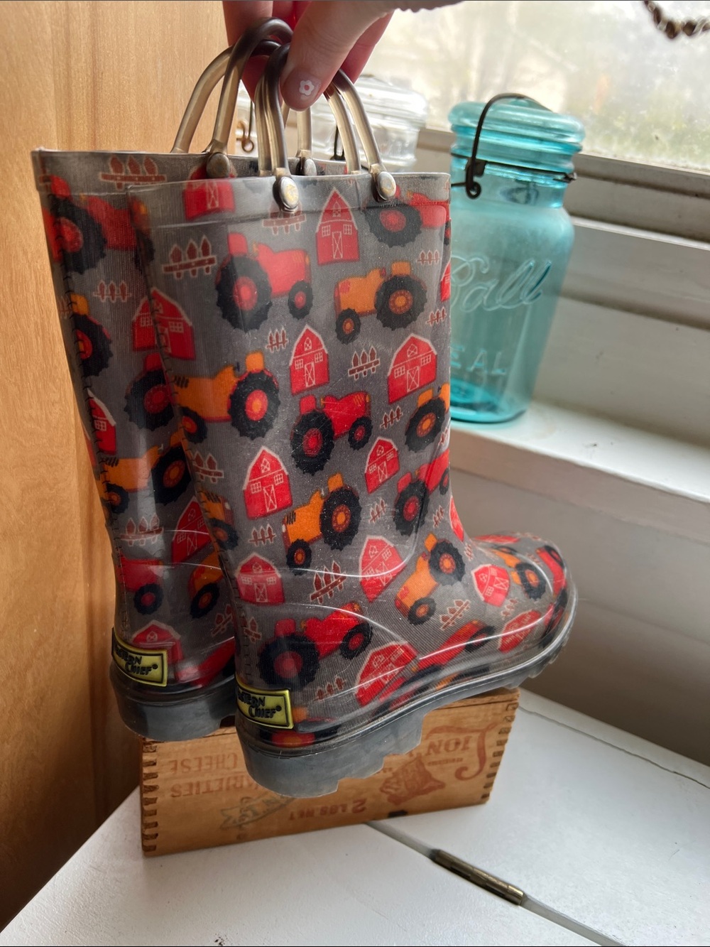 Western Chief Kids Gray Rain Boots Red Orange Tractor Print light up size 13/1